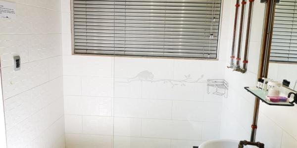 Chameleon Bush Lodge Hammanskraal Εξωτερικό φωτογραφία